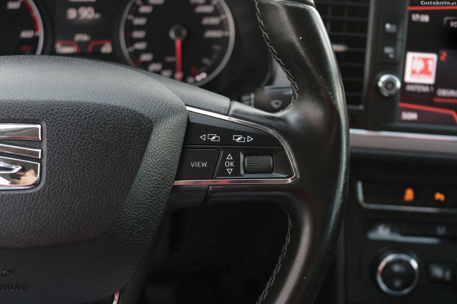 SEAT Leon 1.6 TDI Style 115cv — fotografia 31