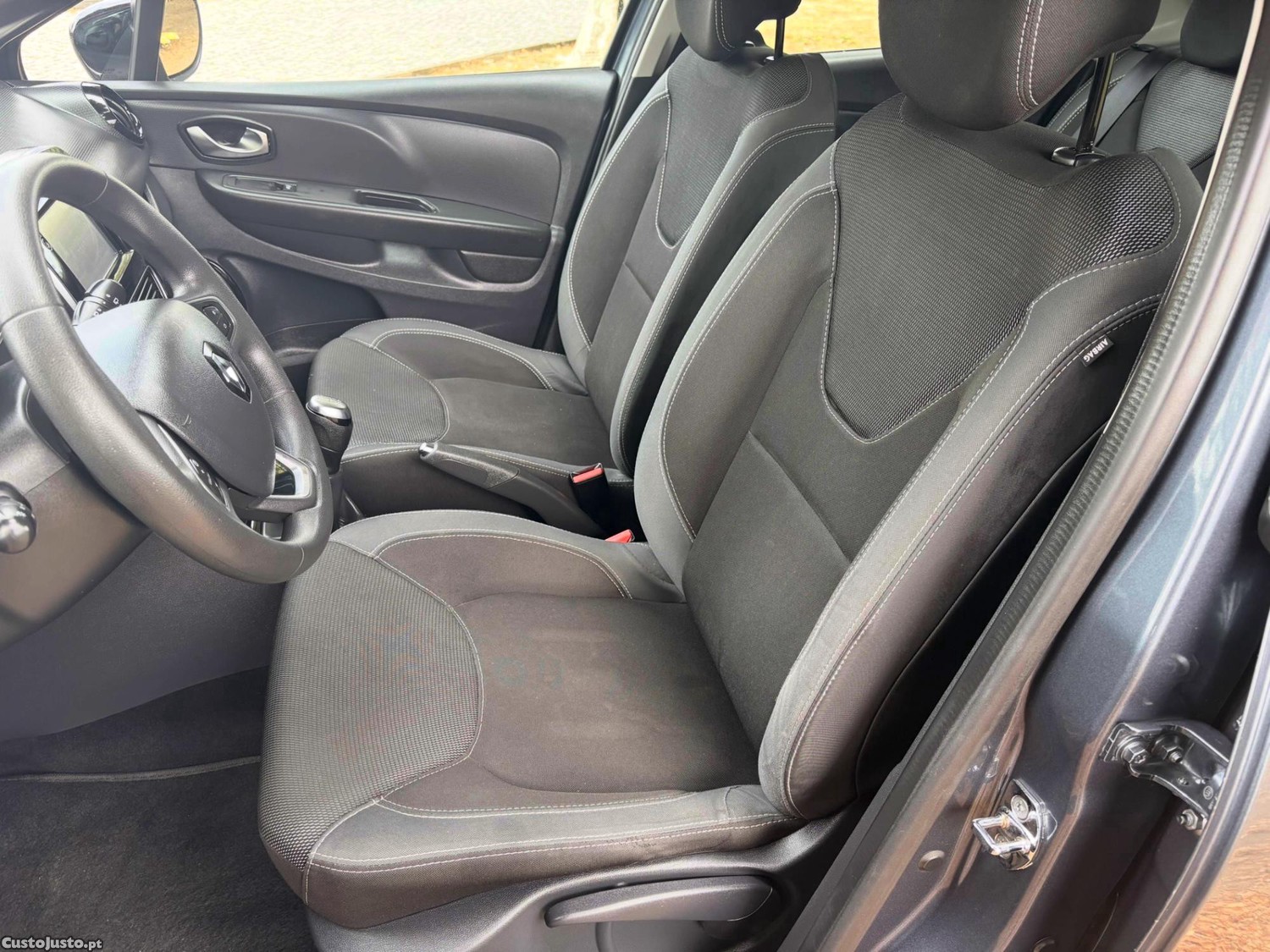 Renault Clio 1.5 DCI 90cv — fotografia 7