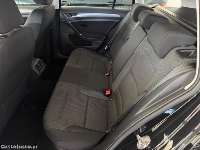 Volkswagen Golf VII Variant 1.6 TDI CONFORTLINE — fotografia 8