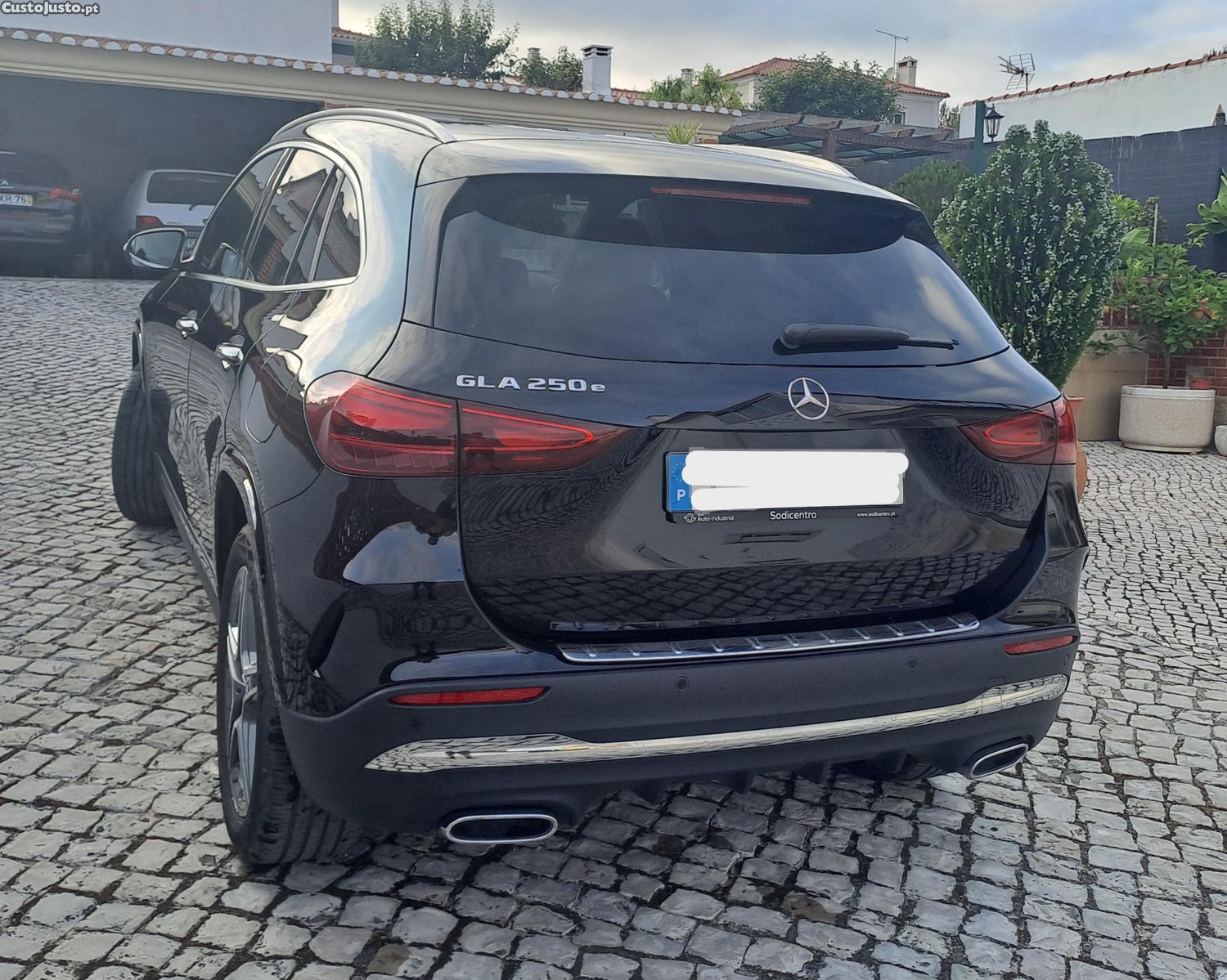 Mercedes-Benz GLA 250 250 E — fotografia 5