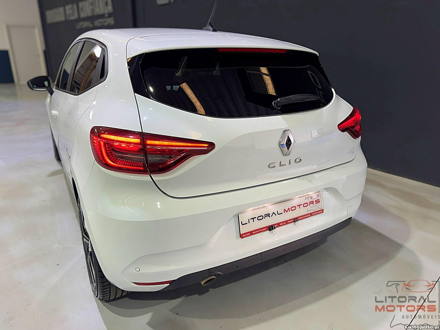 Renault Clio 1.0 TCe Evolution Bi-Fuel — fotografia 17