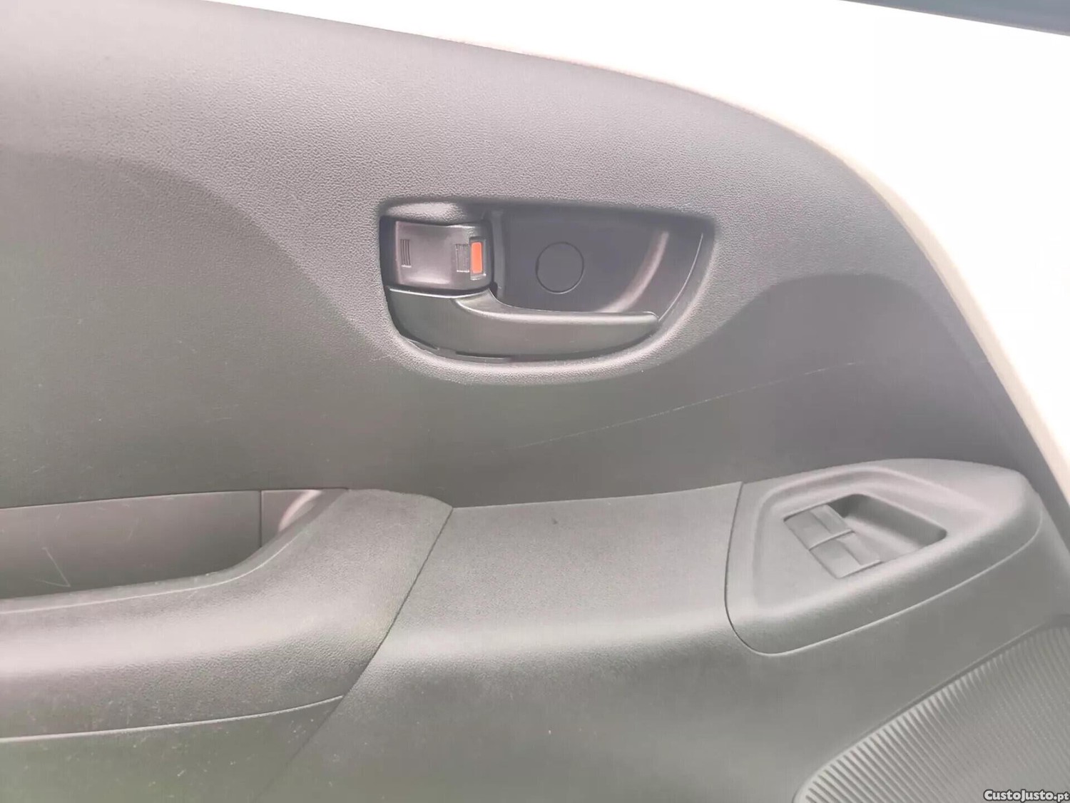 Peugeot 108 1.0 VTi Active (2018-2022) — fotografia 6