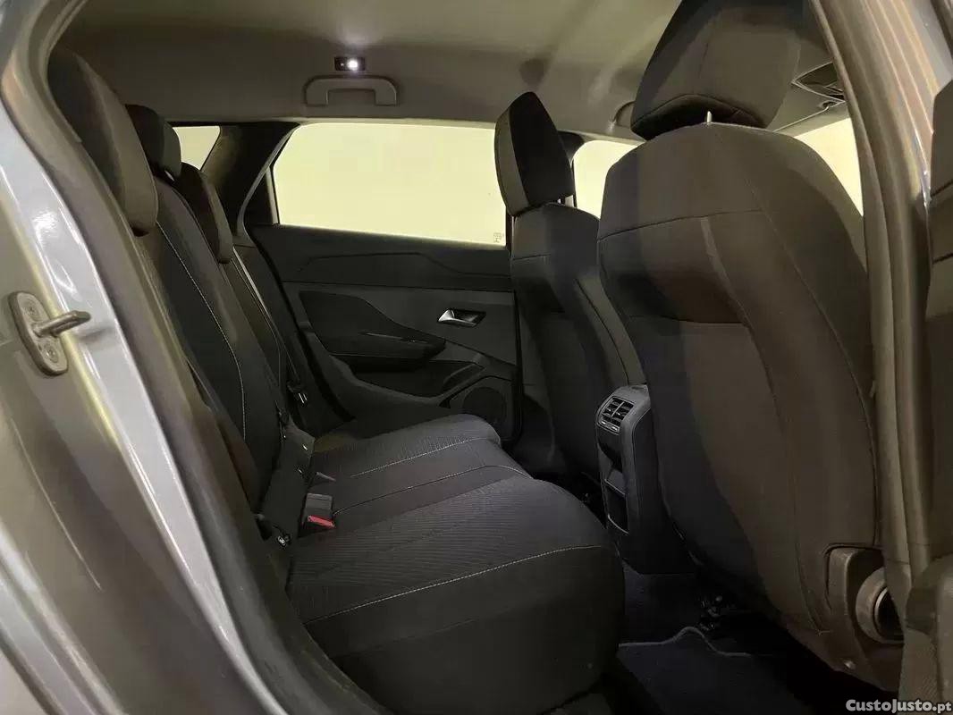 Peugeot 308 Puretech 130 eat8 active pack — fotografia 16