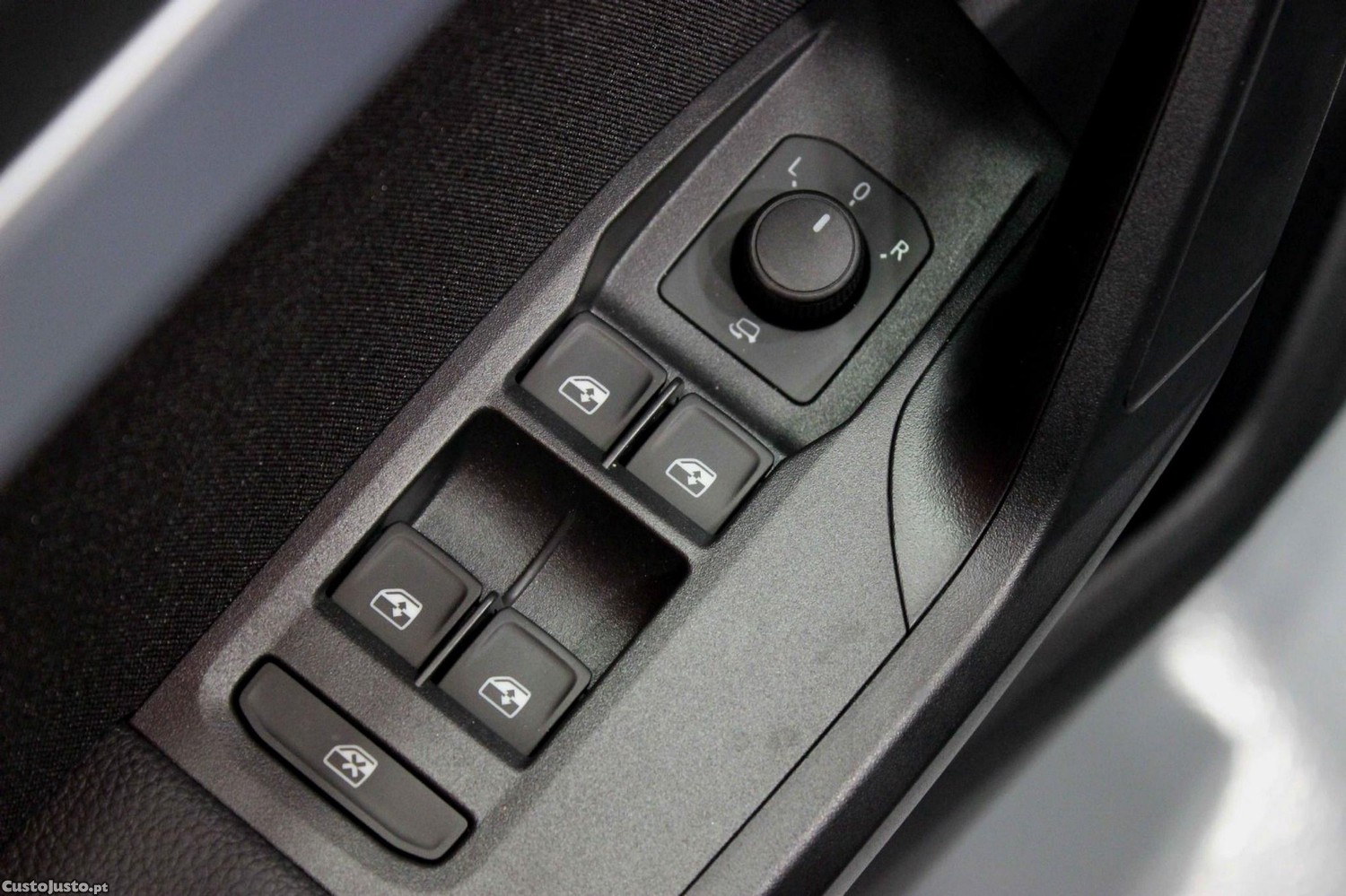 SEAT Ibiza 1.0 TSI FR — fotografia 20