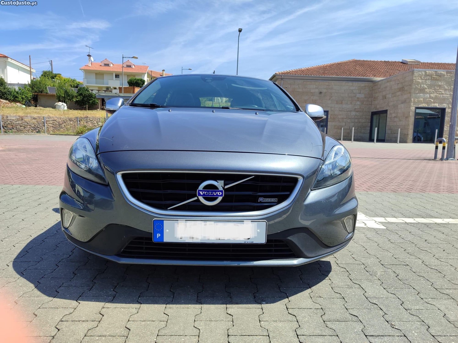 Volvo V40 D2 R DESIGN 1.6 — fotografia 7