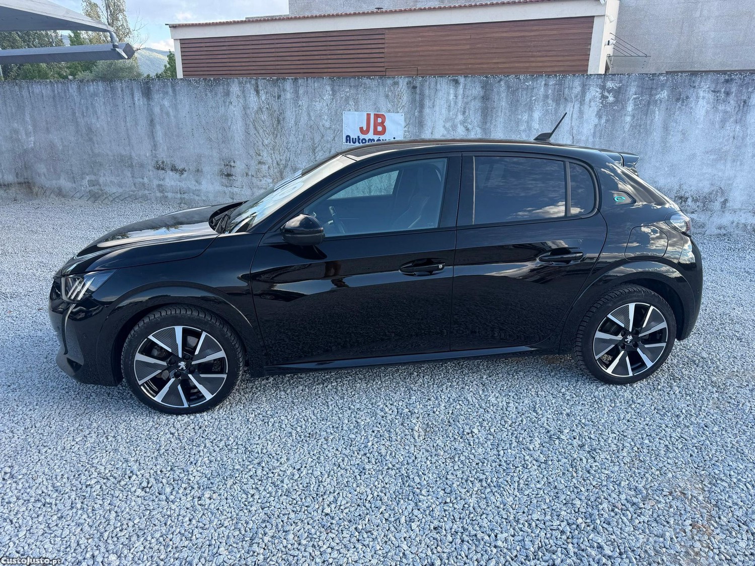 Peugeot 208 50 kWh GT Line — fotografia 11