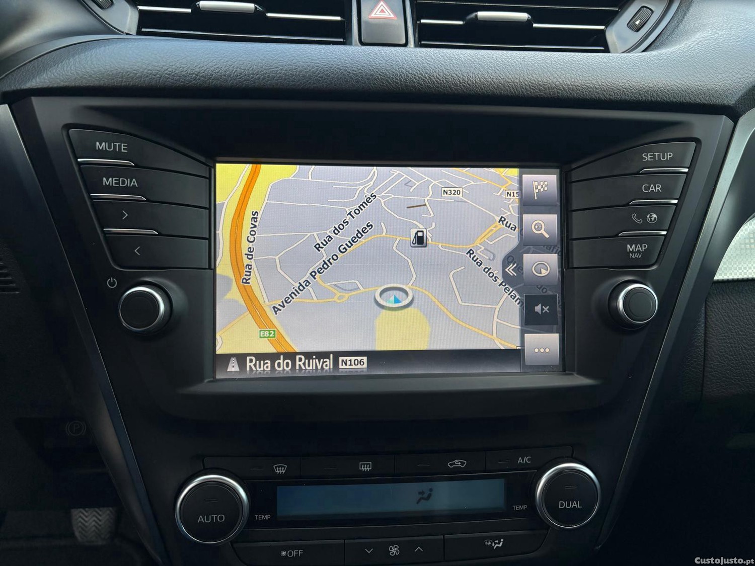 Toyota Avensis 2.0 D-4D Exclusive+GPS — fotografia 5