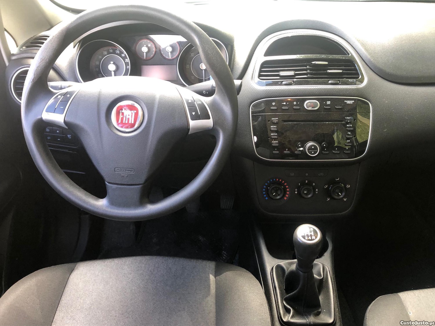 Fiat Punto 1.3 M-Jet — fotografia 4