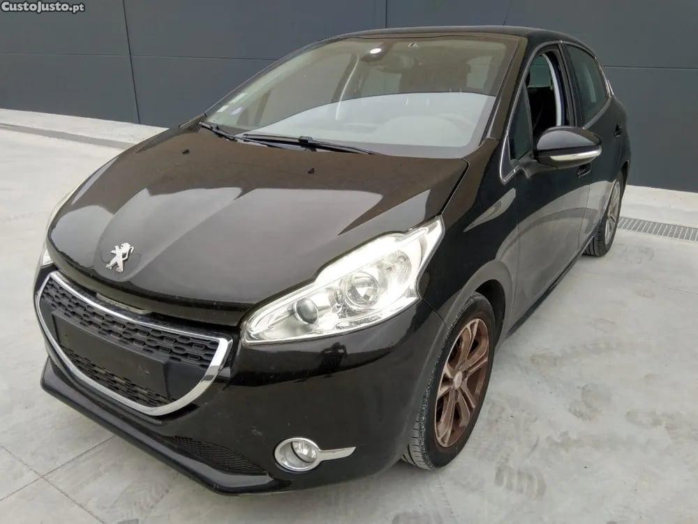 Peugeot 208 1.2 VTI 82 (60 kW / 82 cv) [03.2012 - 12.2019] - 12 foto 2
