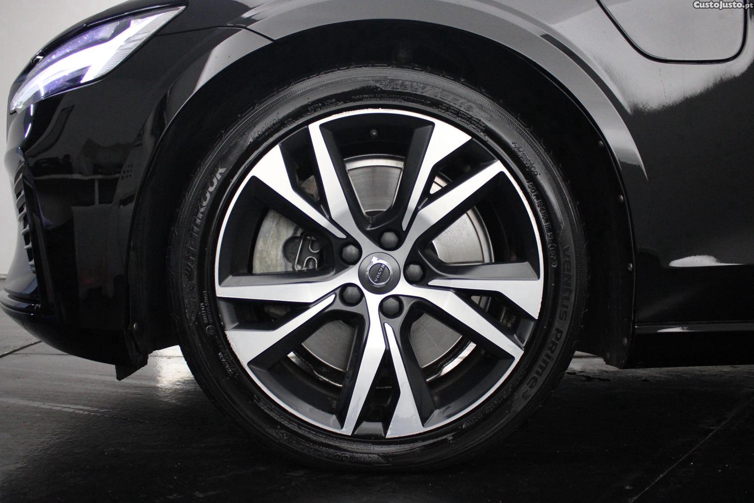 Volvo V60 2.0 T6 AWD R-DESIGN — fotografia 3