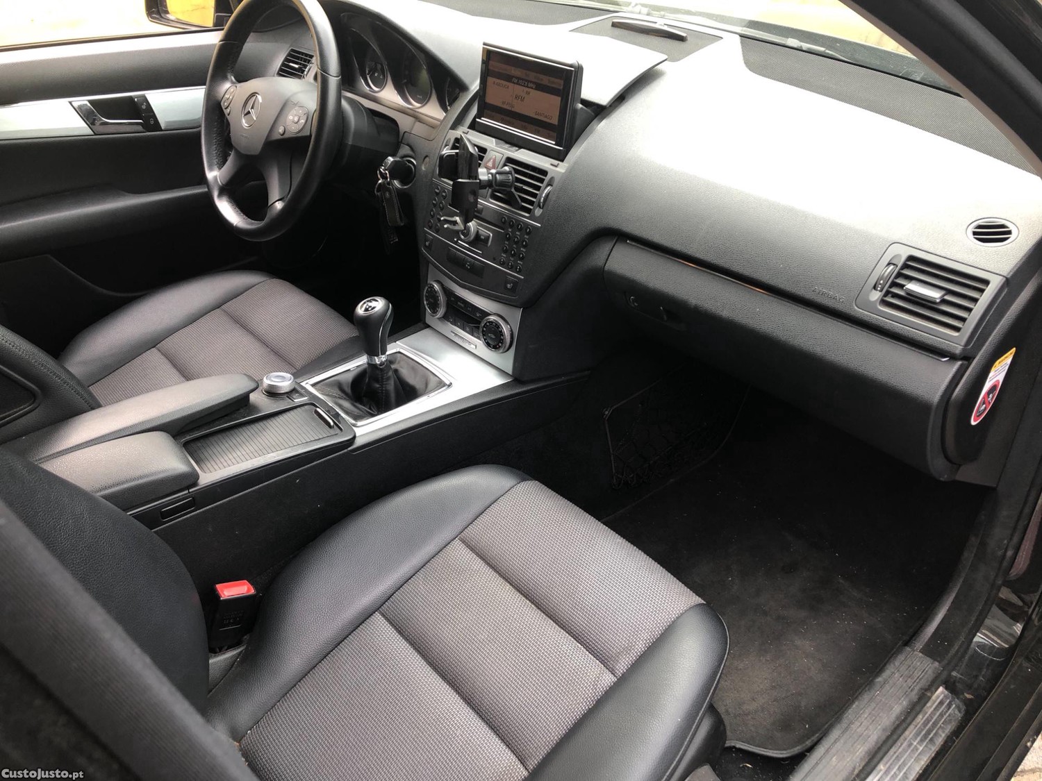Mercedes-Benz C 220 CDi — fotografia 2