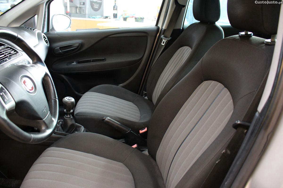 Fiat Punto 1.2 Lounge S&S — fotografia 8
