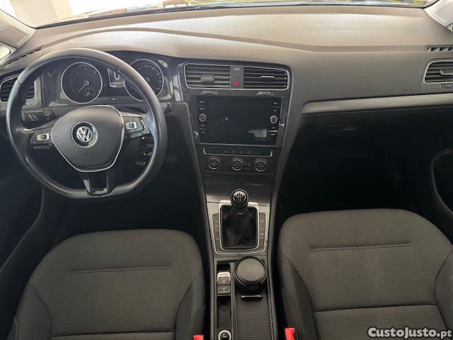 Volkswagen Golf VII Variant 1.6 TDI CONFORTLINE — fotografia 4