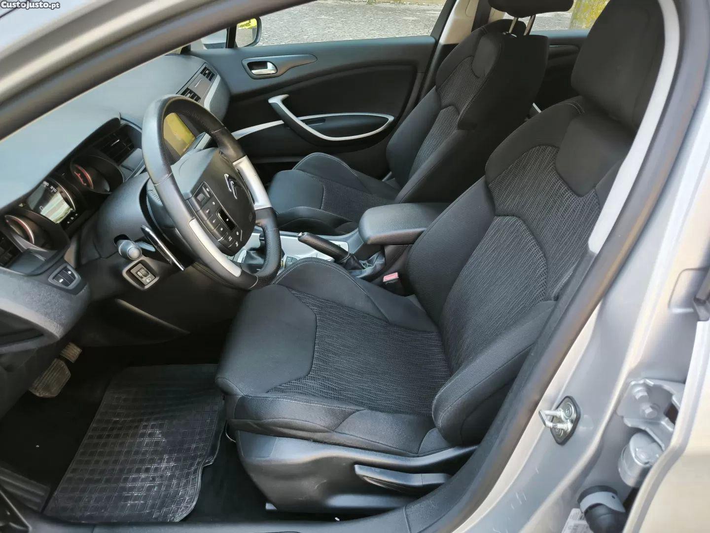 Citroën C4 1.6 hdi exclusive auto — fotografia 8