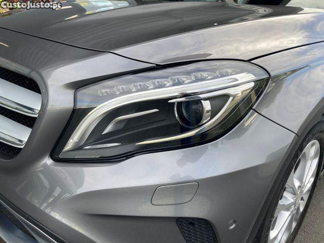 Mercedes-Benz GLA 220 d Urban — fotografia 19