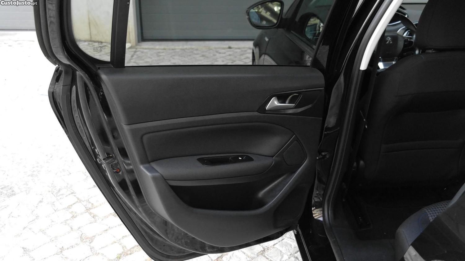 Peugeot 308 1.2 PureTech Style — fotografia 8