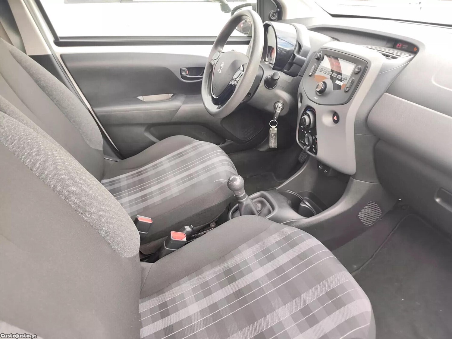 Peugeot 108 1.0 VTi Active (2018-2022) — fotografia 3