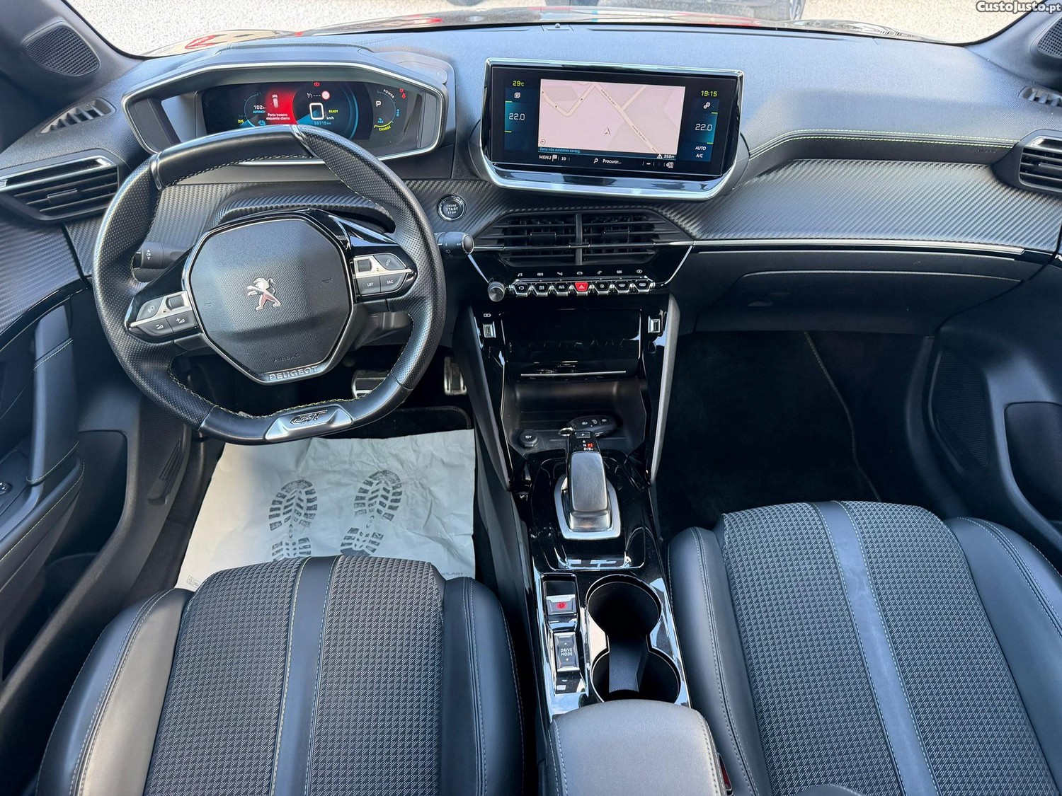 Peugeot 208 50 kWh GT Line — fotografia 9
