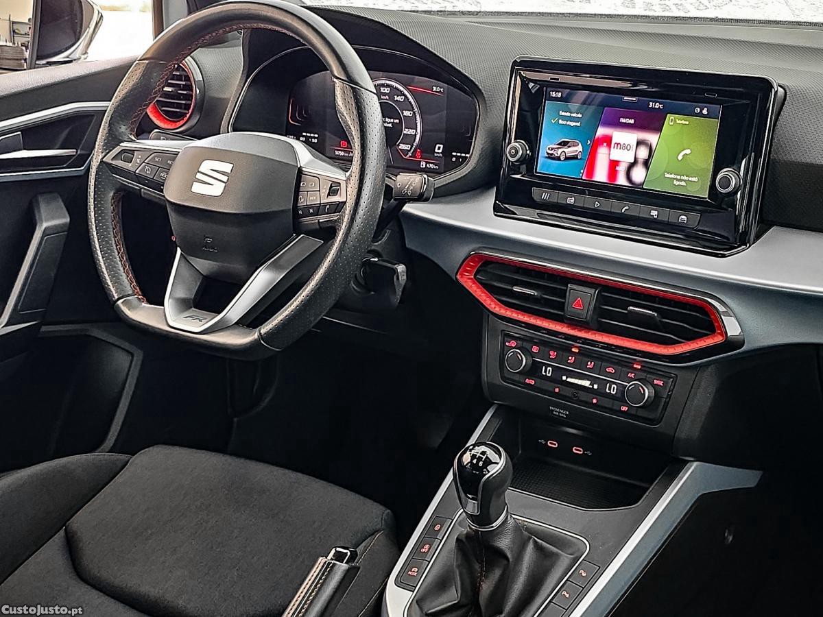SEAT Arona 1.0 TSI FR 3 ANOS GA — fotografia 10