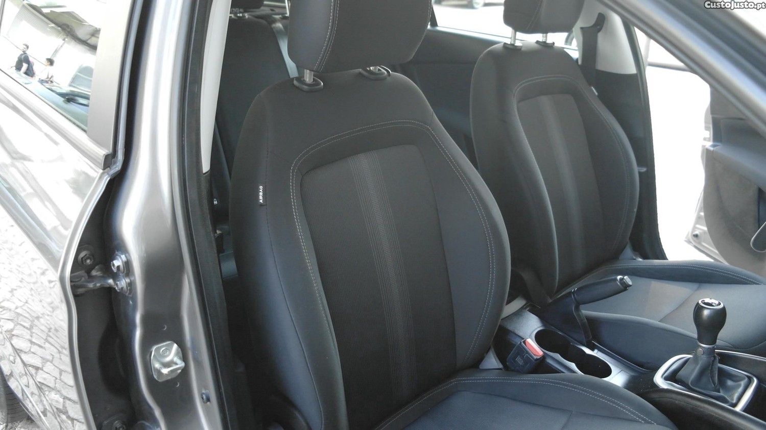 Fiat Tipo 1.3 MultiJet — fotografia 5