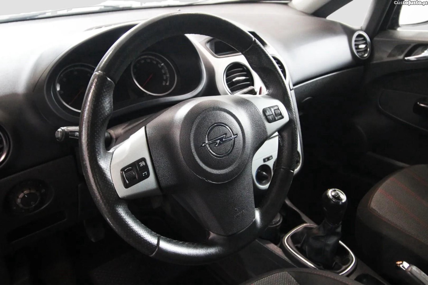 Opel Corsa 1.3 CDTI — photo 4