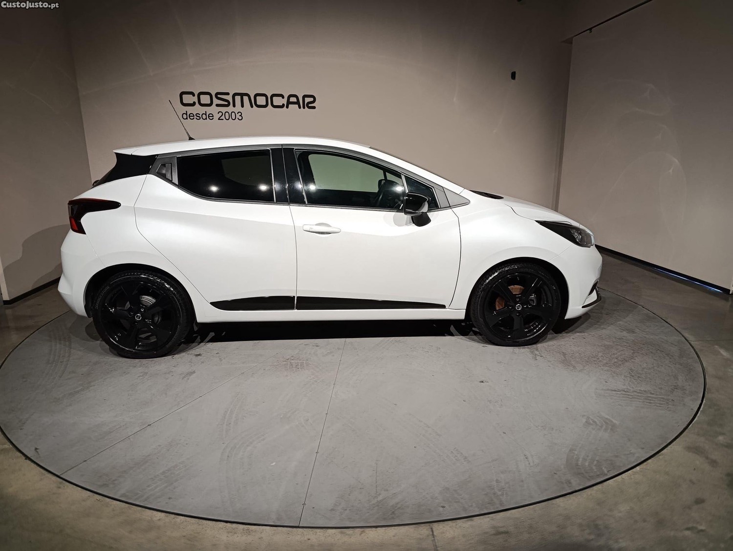 Nissan Micra 1.0 IG-T N-Sport — fotografia 17