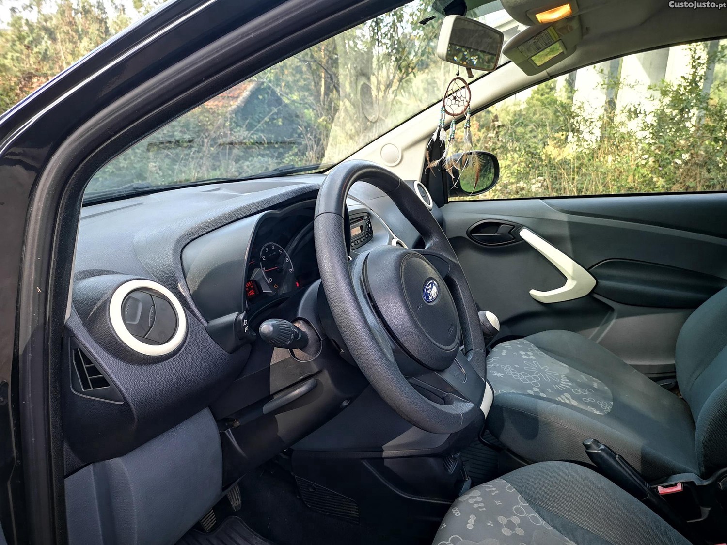 Ford KA 1.3 TDCI S&S Trend c/ A/C - Citadino - diesel - 5 lugares - "Preço Imbatível" — fotografia 8
