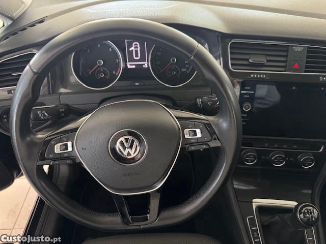 Volkswagen Golf VII Variant 1.6 TDI CONFORTLINE — fotografia 3