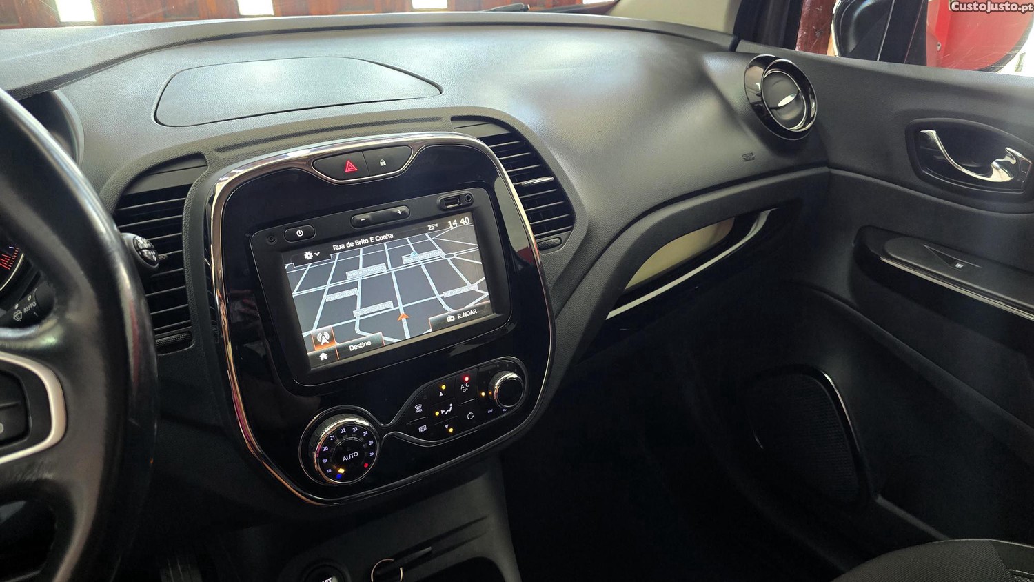 Renault Captur 0.9 TCe Sport 90cv — fotografia 6