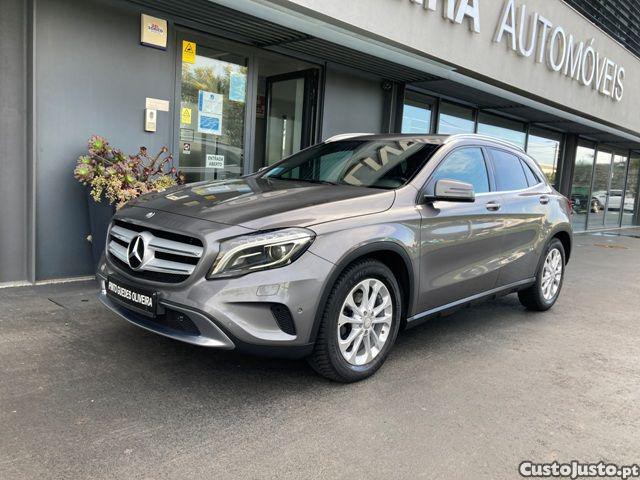 Mercedes-Benz GLA 220 d Urban — fotografia 27