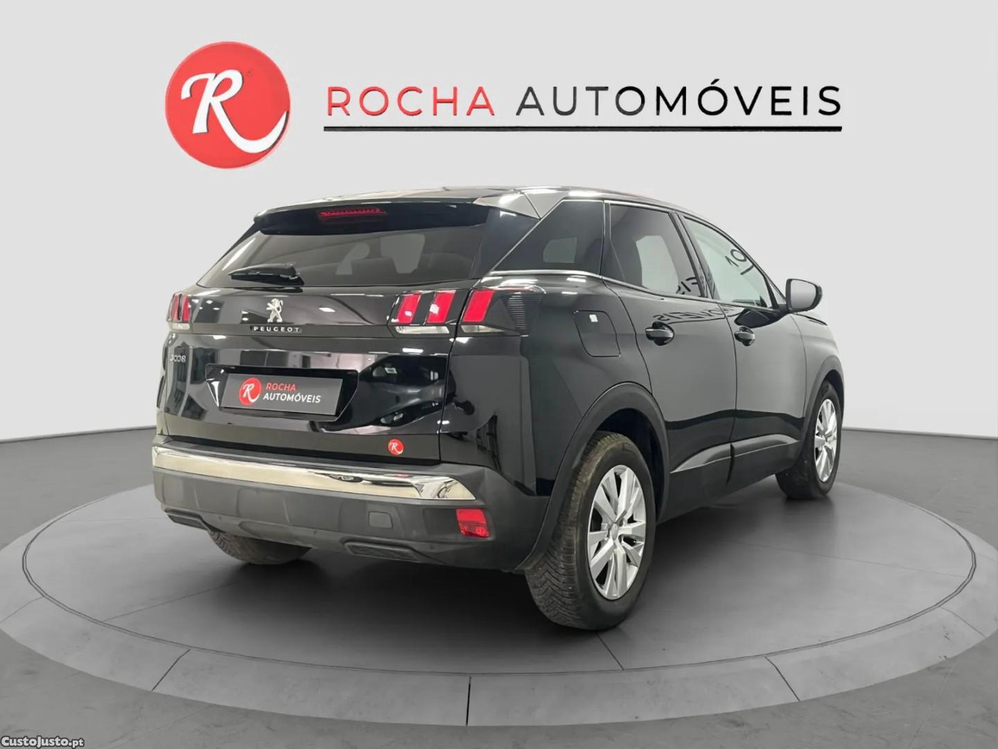 Peugeot 3008 PureTech 130 Stop & Start GPF EAT8 Active Pack — fotografia 4