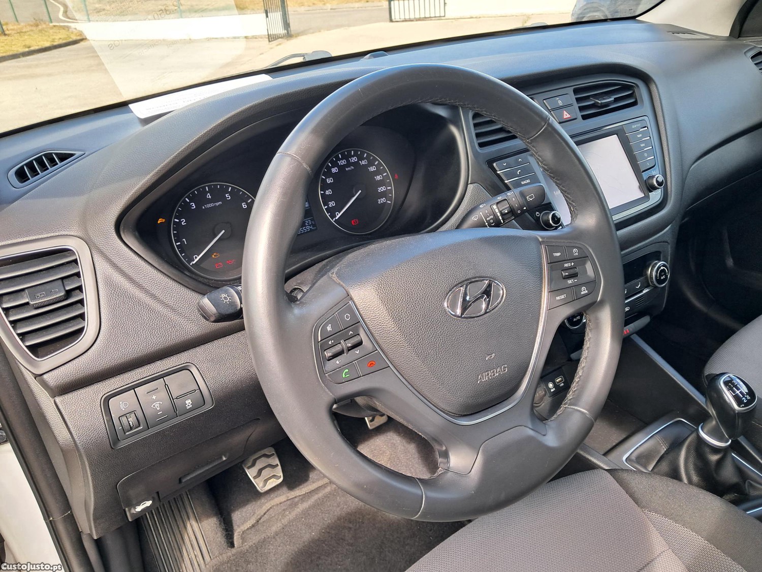 Hyundai i20 1.0 Active 100cv t-gdi — fotografia 6