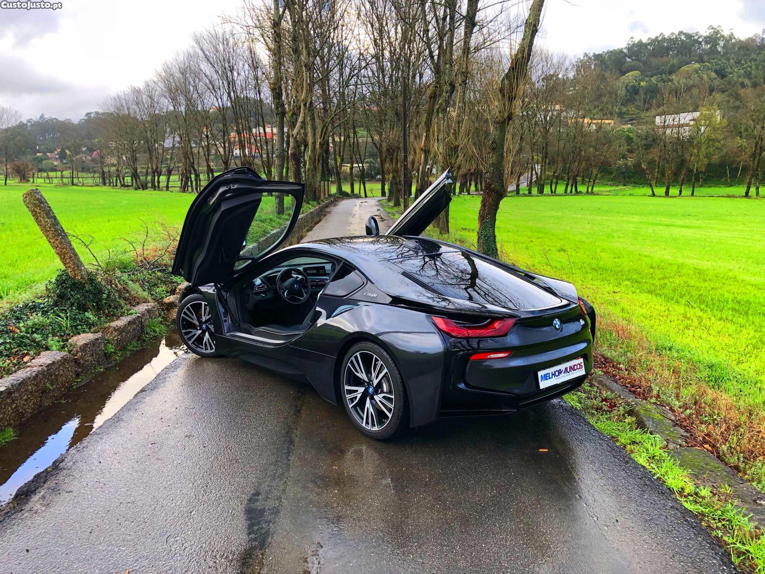 BMW i8 Coupé - 19 — photo 3