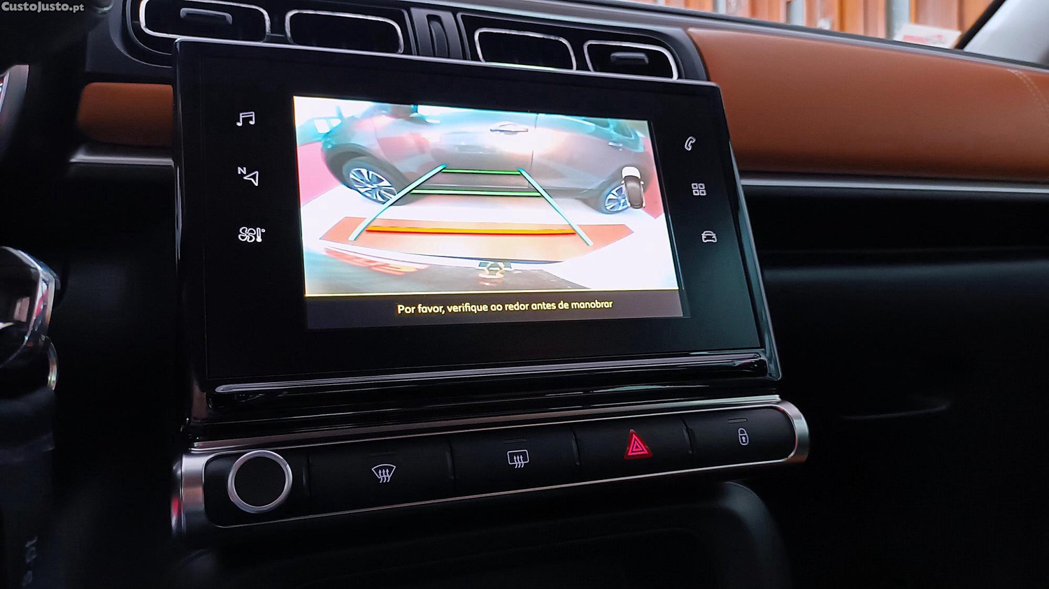 Citroën C3 1.2 Puretech Shine — fotografia 3