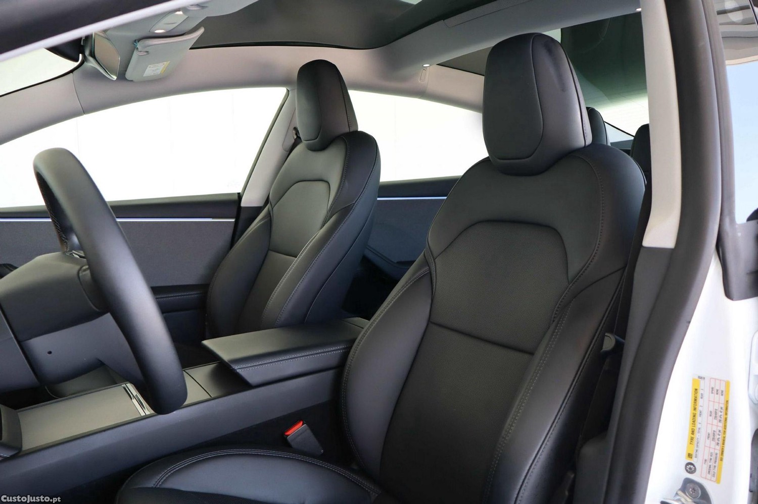 Tesla Model 3 Long Range Tração Traseira Premium — fotografia 9