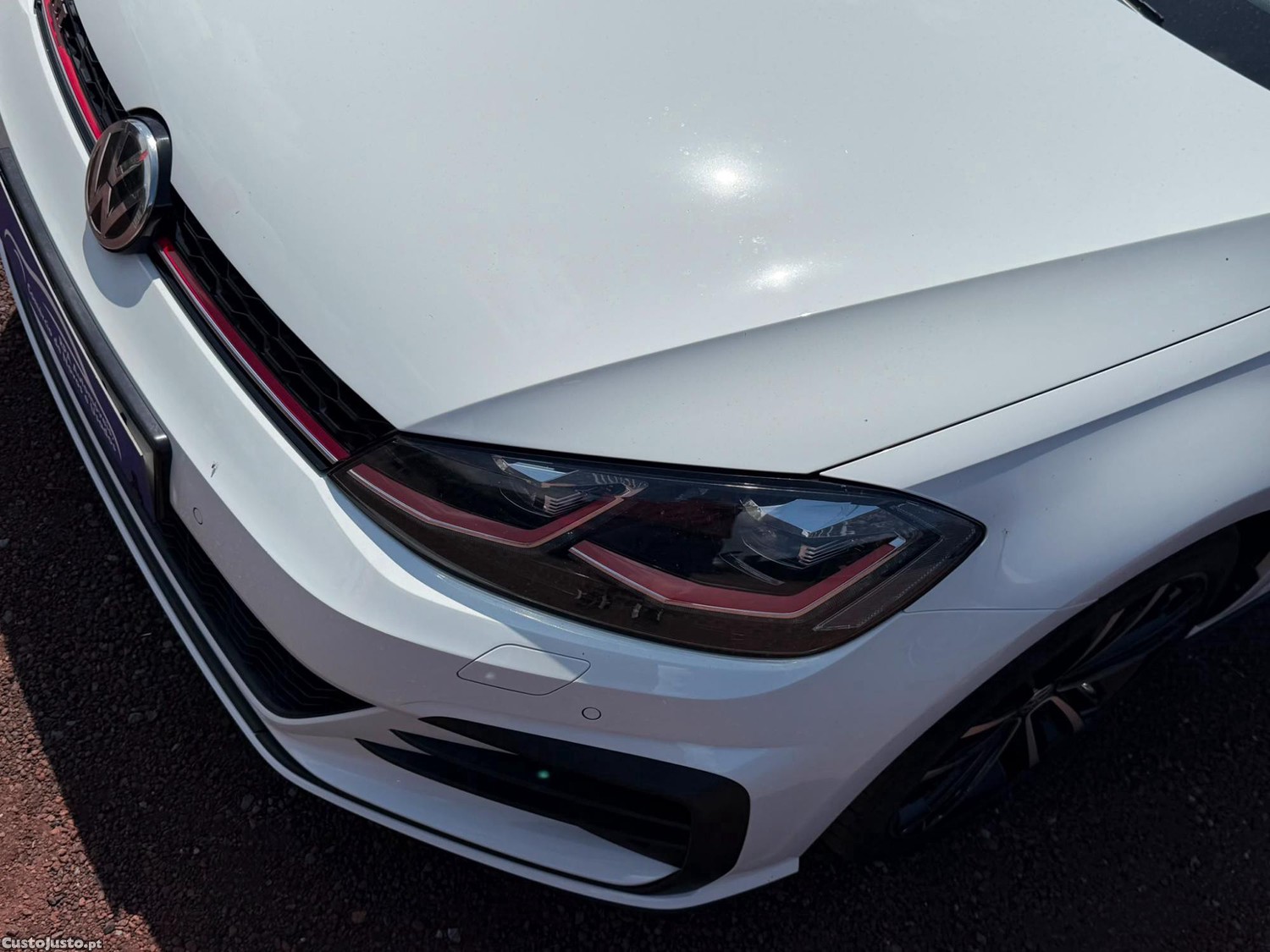 Volkswagen Golf 7.5 GTI 230CV — fotografia 10