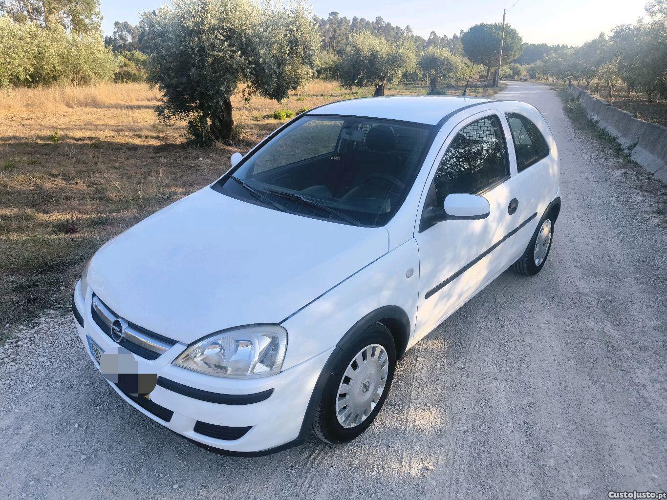 Opel Corsa 1.3 Cdti — fotografia 9