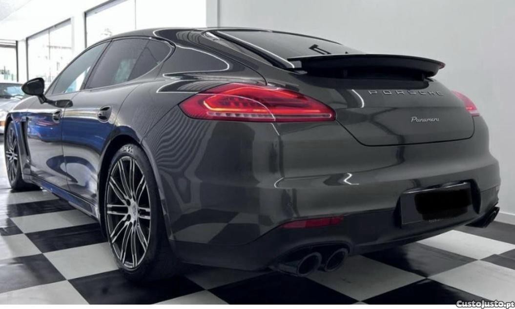 Porsche Panamera Edition - 16 foto 2