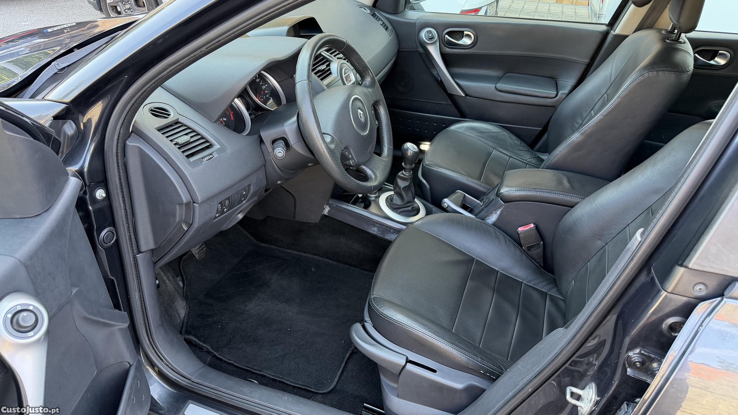 Renault Mégane 1.5 dci 105 cv extreme — fotografia 6