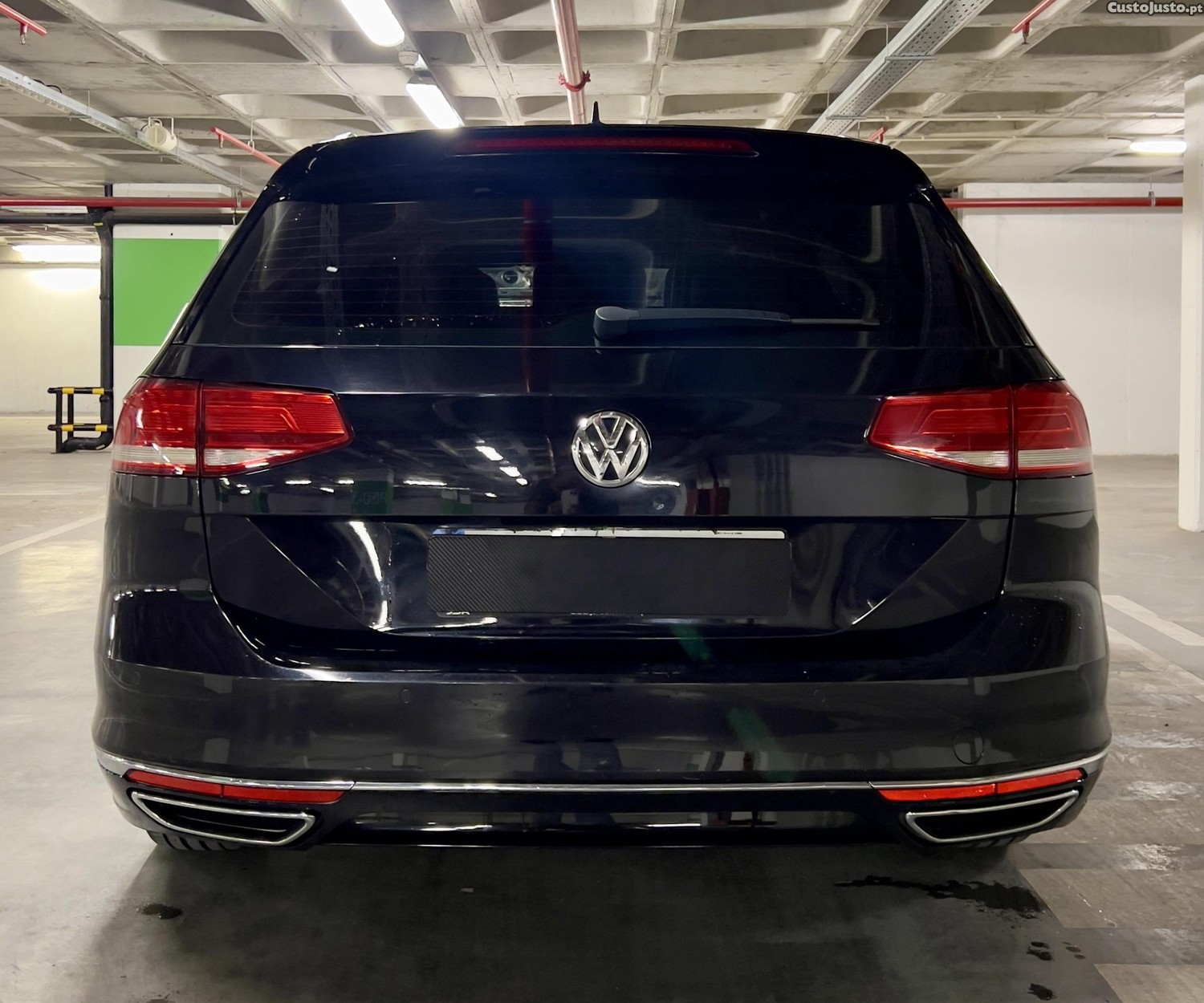 Volkswagen Passat R-line — fotografia 8