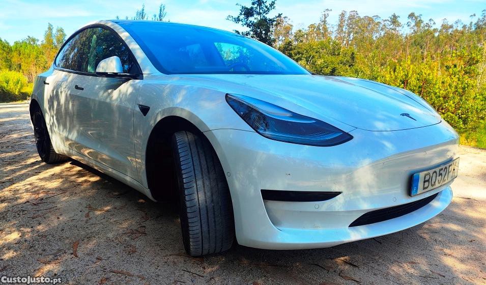 Tesla Model 3 Range plus 325 cv / 264 eur. mês — fotografia 11