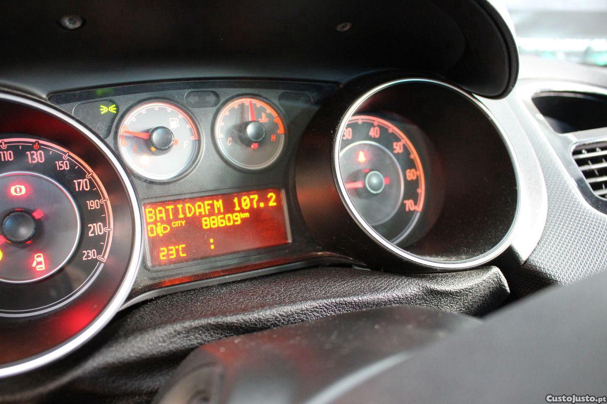 Fiat Punto 1.2 Lounge S&S — fotografia 5