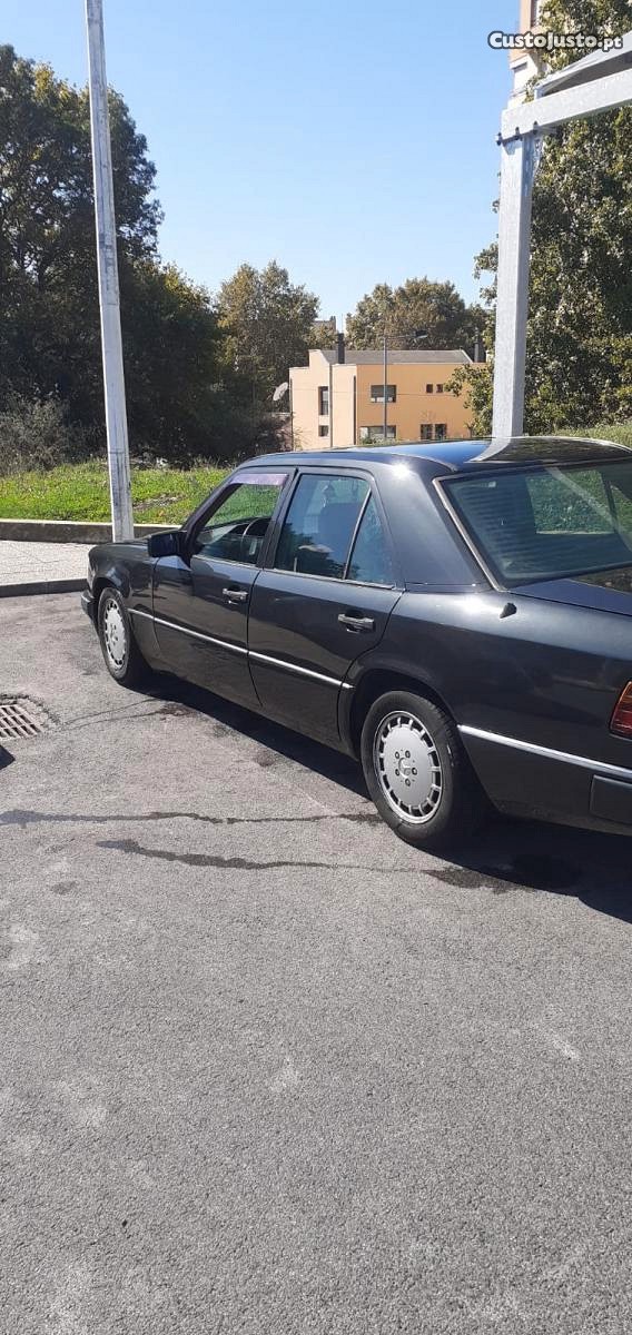 Mercedes-Benz C 250 w124 — photo 3