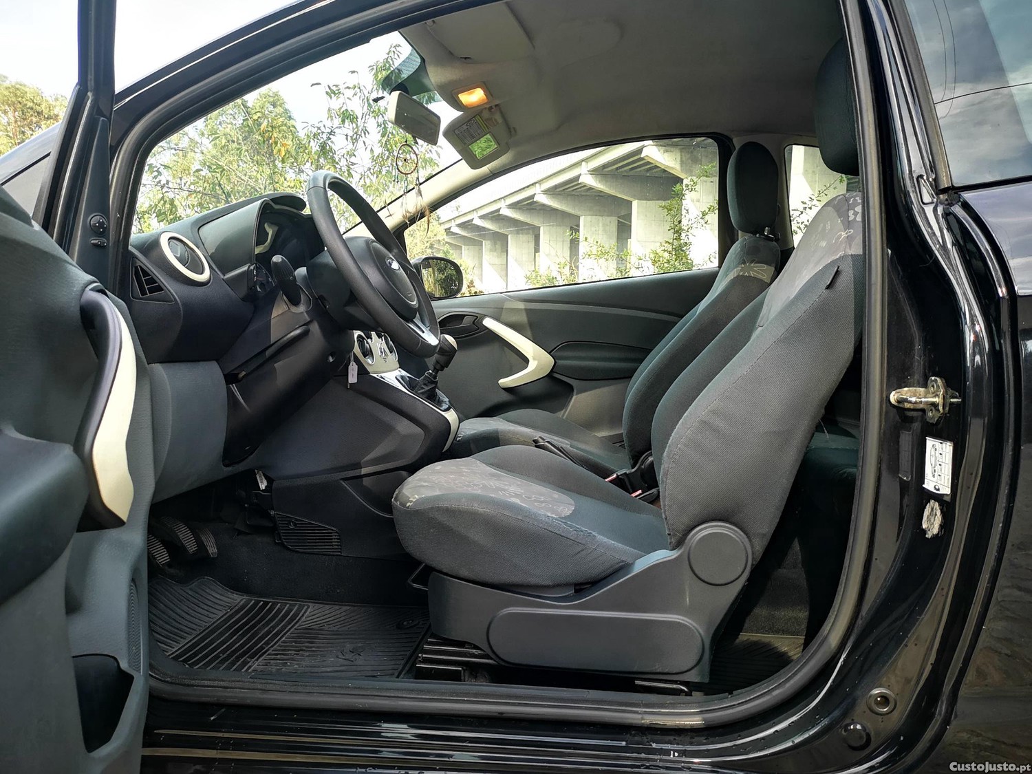 Ford KA 1.3 TDCI S&S Trend c/ A/C - Citadino - diesel - 5 lugares - "Preço Imbatível" — fotografia 10