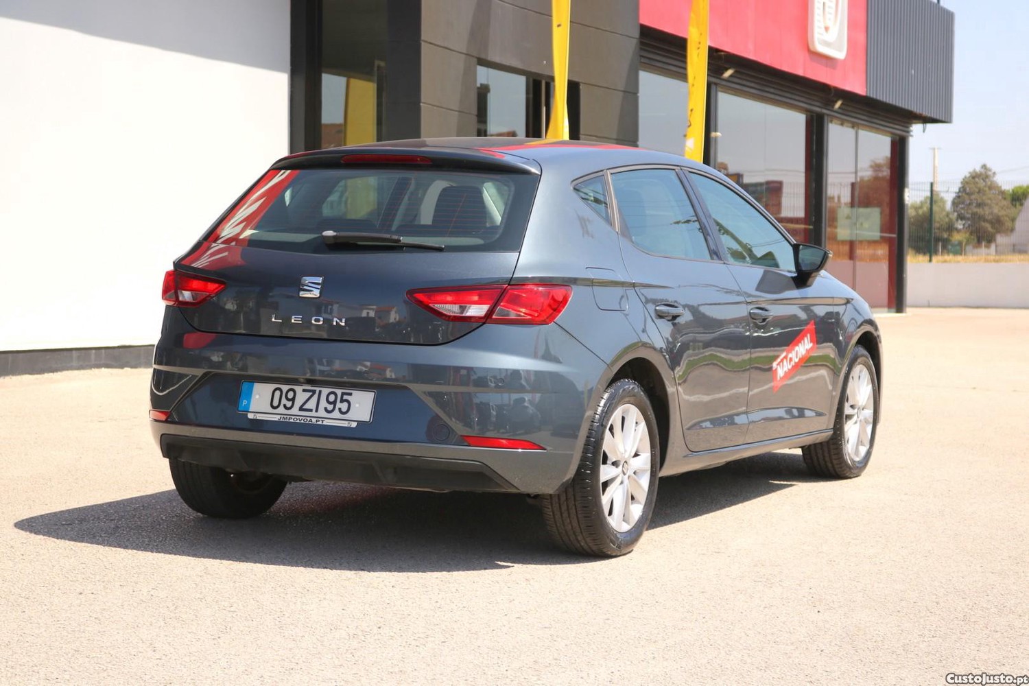 SEAT Leon 1.6 TDI Style 115cv — fotografia 53
