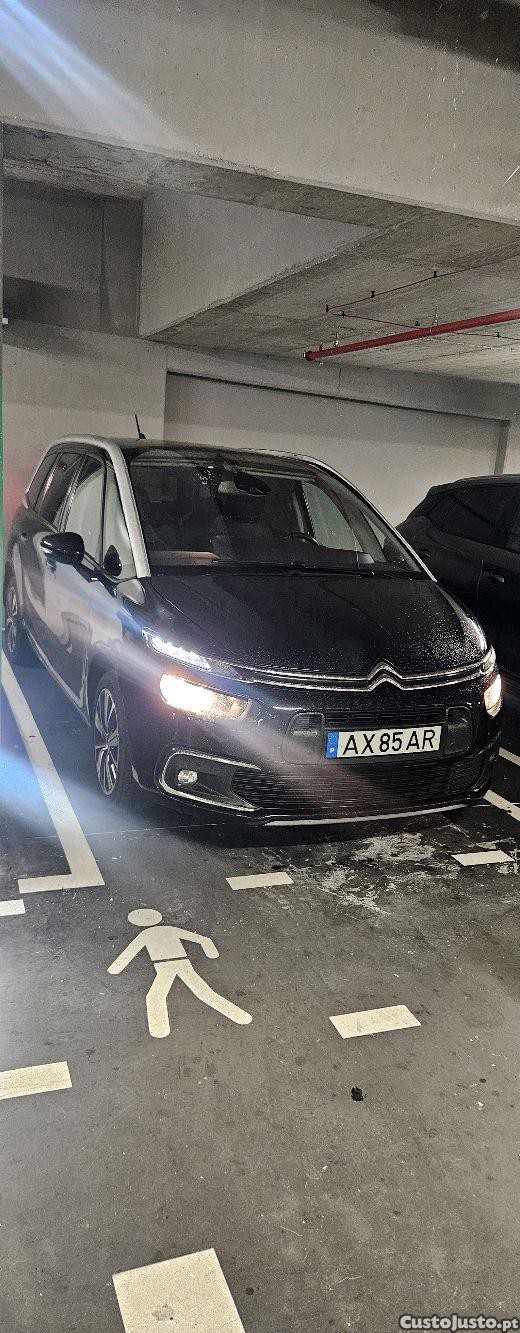 Citroën C4 Spacetourer automática — fotografia 3
