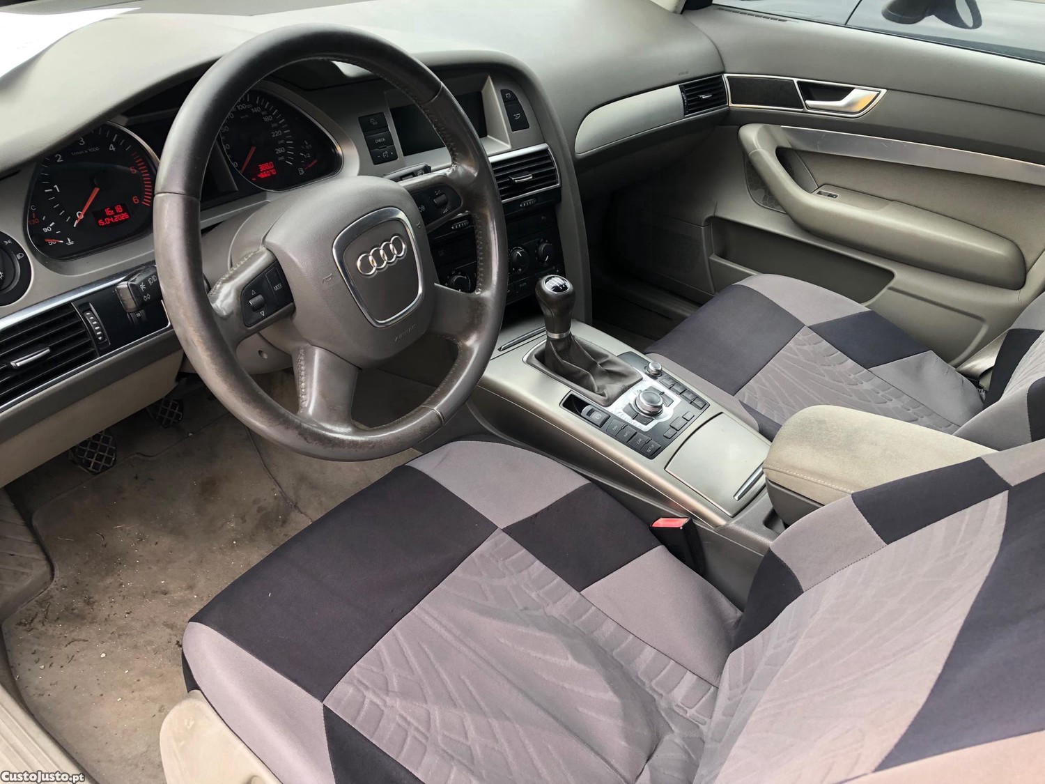 Audi A6 2.0 TDi Avant — fotografia 5