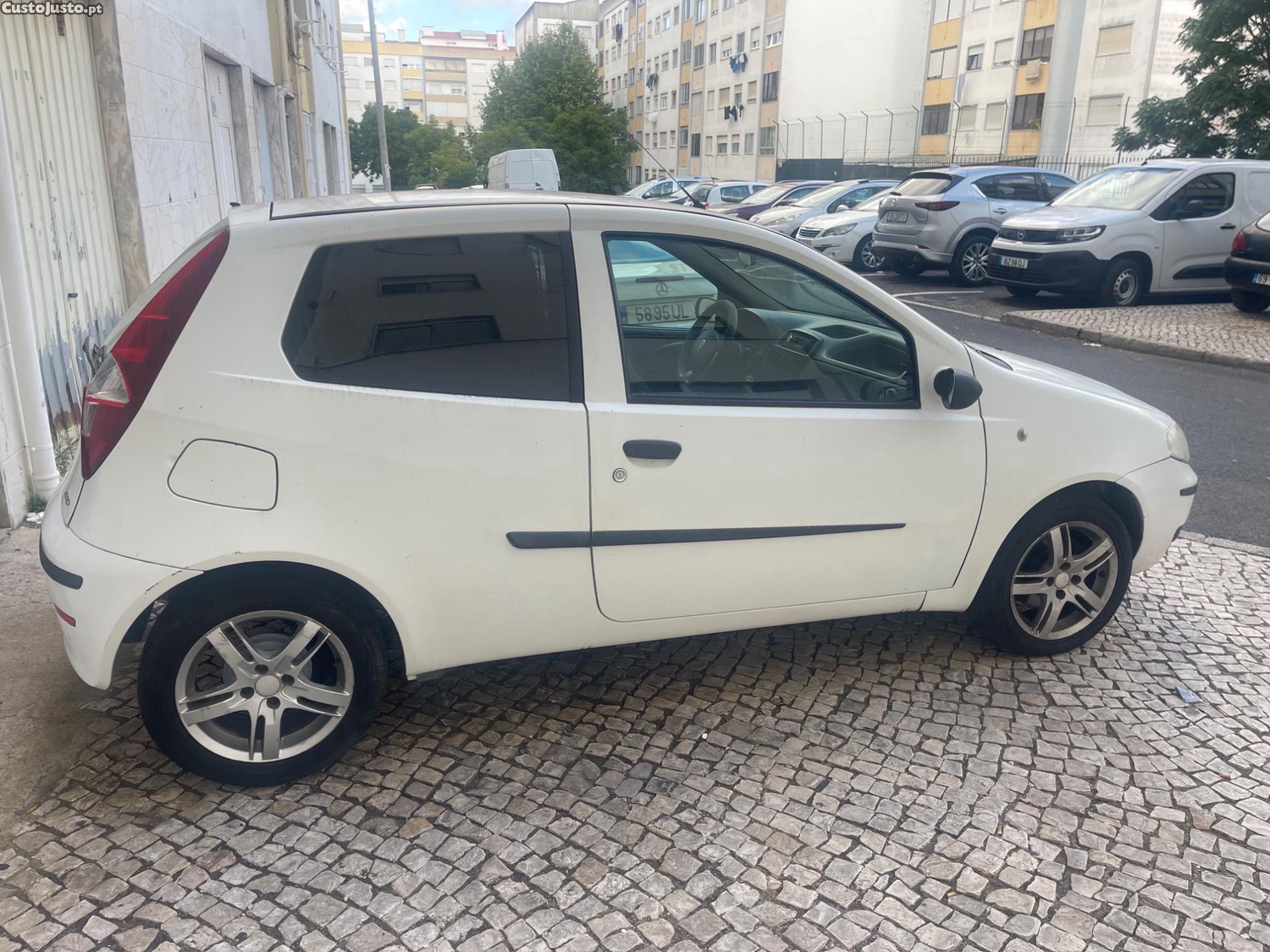 Fiat Punto 1.3 multijet — fotografia 5