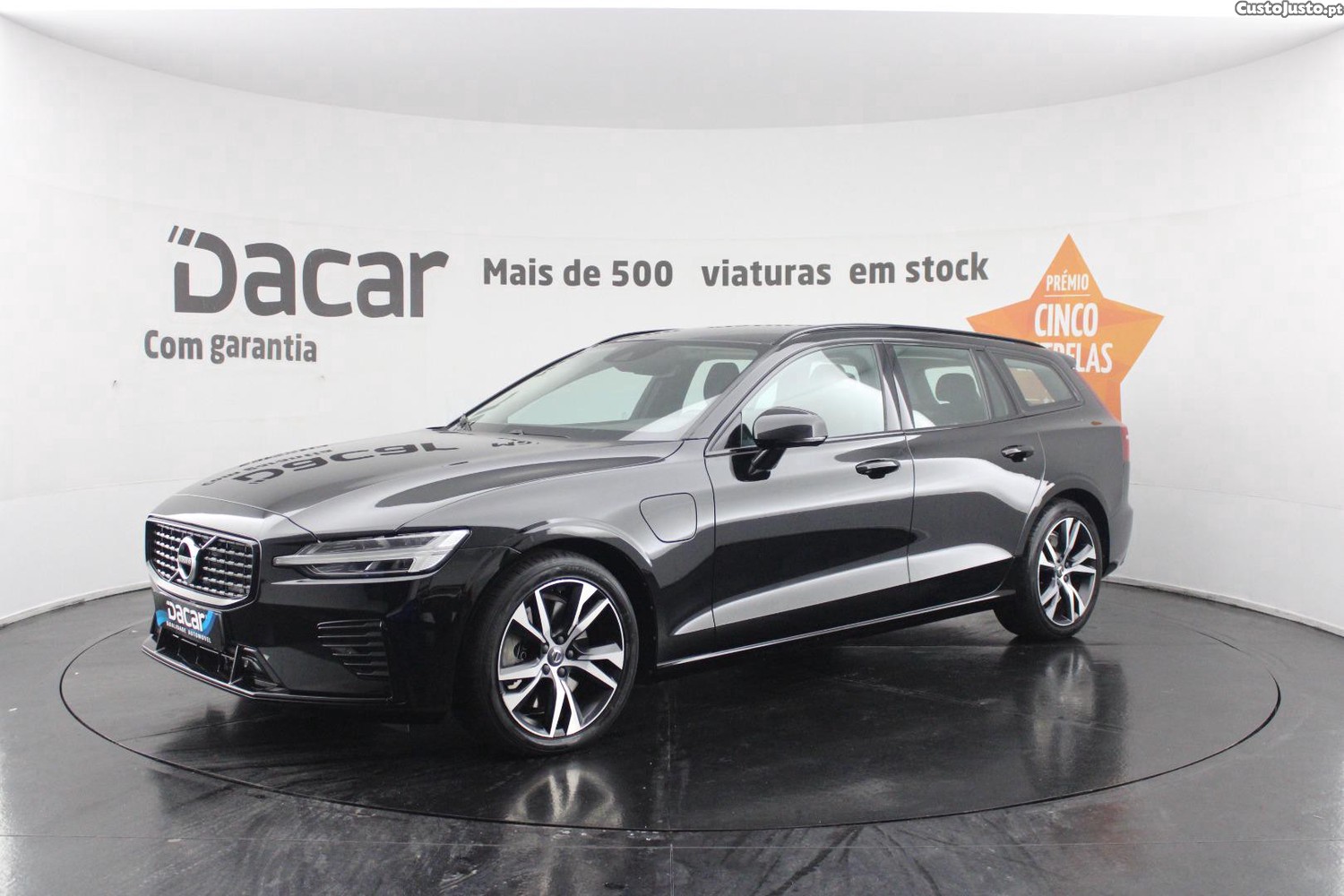 Volvo V60 2.0 T6 AWD R-DESIGN — fotografia 38