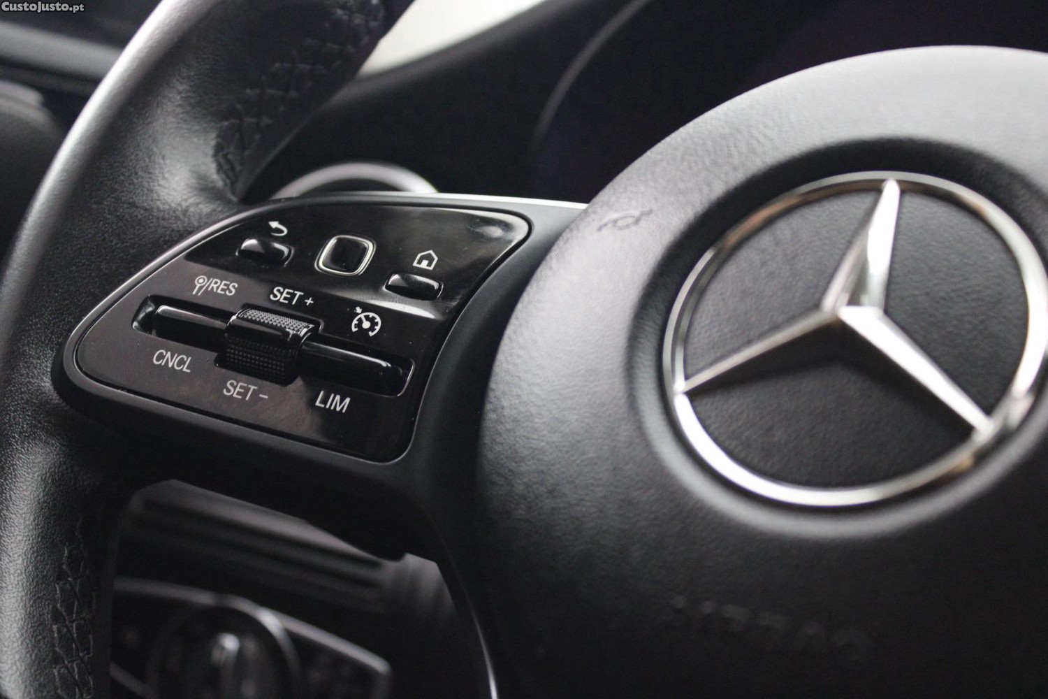 Mercedes-Benz C 200 D (AUTO) — fotografia 38